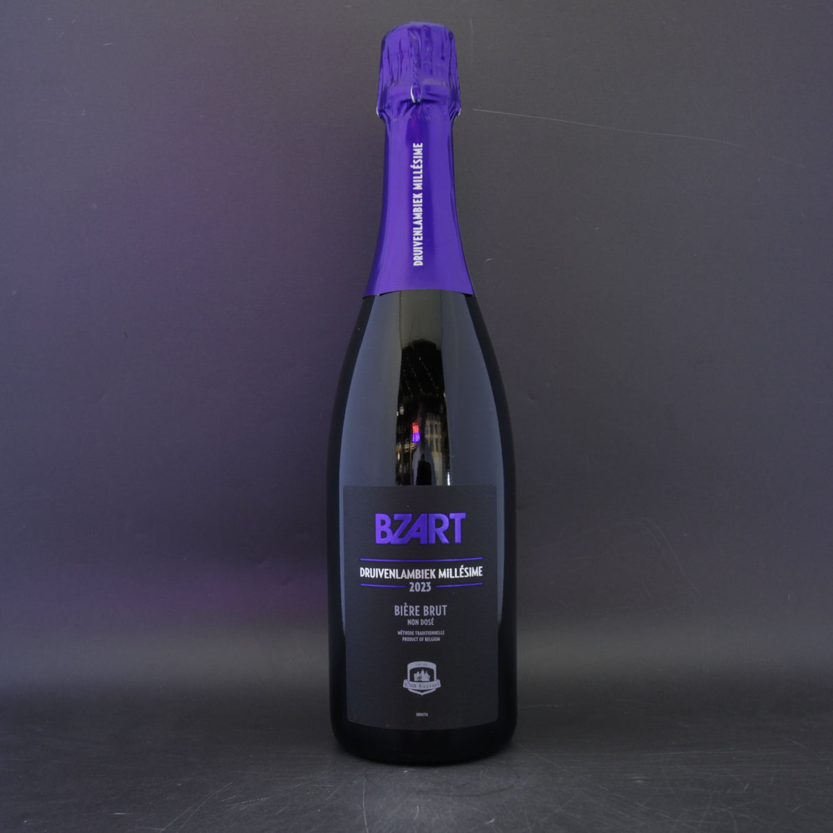 This is a sharing bottle of Oud Beersel - Bzart Druivenlambiek Millésime 2023 - 8.5% (750ml). It is a Lambic craft beer available to buy from Ghost Whale, voted London's best craft beer shop.