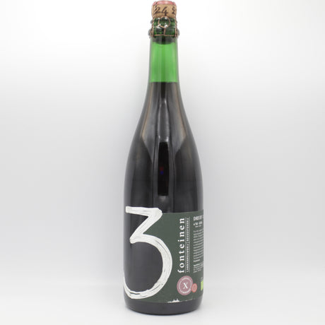 This is a sharing bottle of 3 Fonteinen - Cuvee La Baronne (Season 23|24) Blend No.30 - 8.9% (750ml). It is a Lambic craft beer available to buy from Ghost Whale, voted London's best craft beer shop.