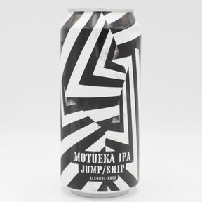 This is a can of Jump Ship Brewing - Dazzle Ship Motueka IPA - 0.5% (440ml). It is a IPA craft beer available to buy from Ghost Whale, voted London's best craft beer shop.