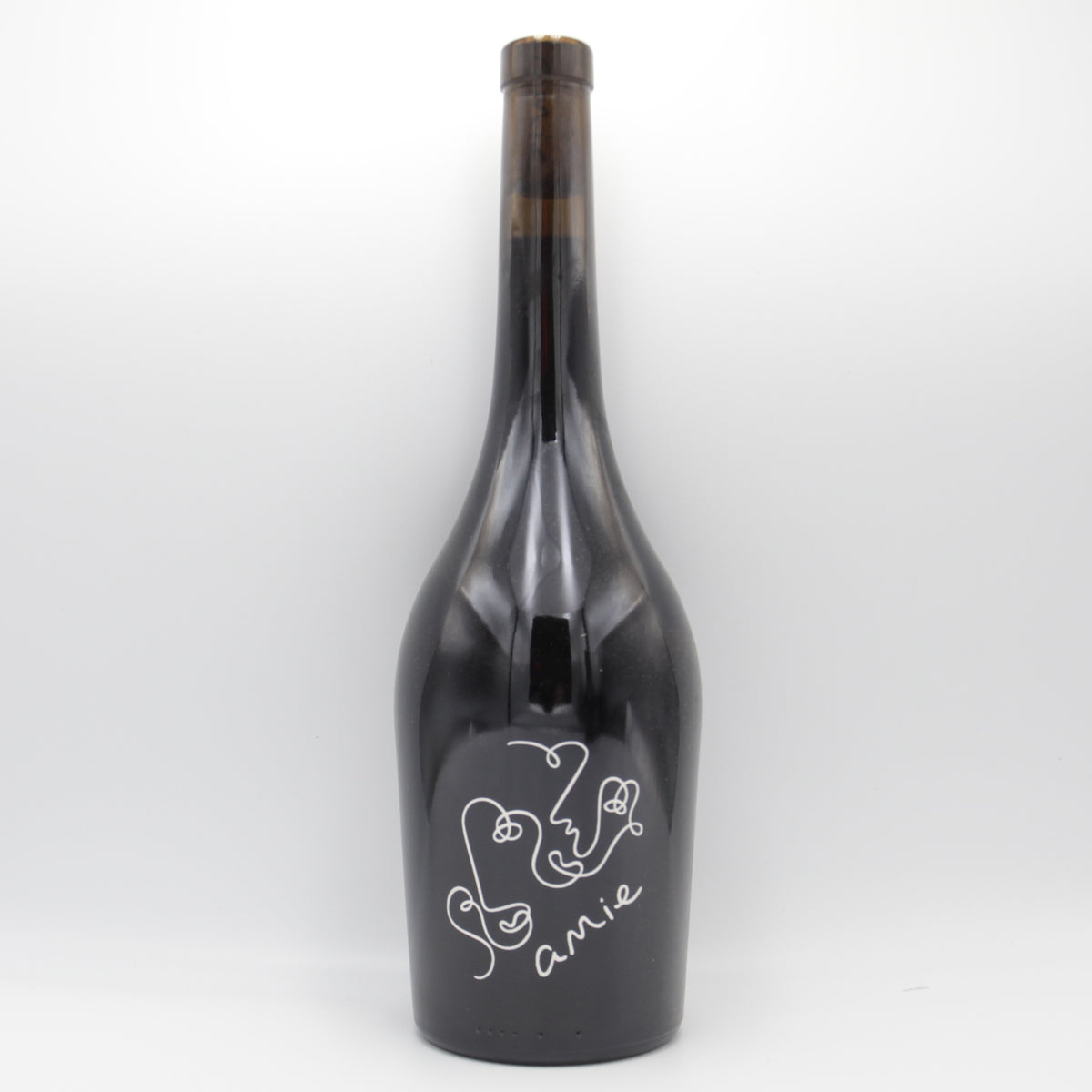 This is a sharing bottle of Amie Wine - Carignan - 12.5% (750ml). It is a Red Wine craft wine available to buy from Ghost Whale, voted London's best craft beer shop.