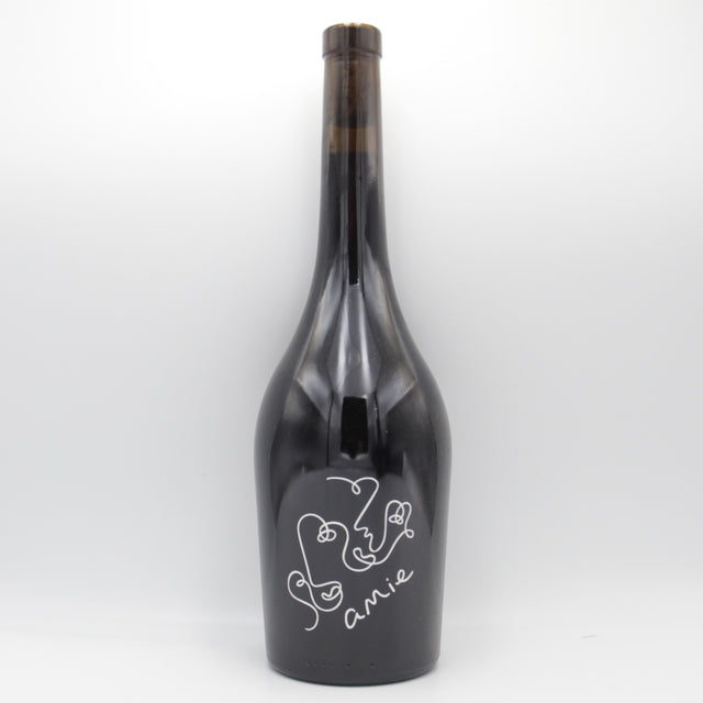 This is a sharing bottle of Amie Wine - Carignan - 12.5% (750ml). It is a Red Wine craft wine available to buy from Ghost Whale, voted London's best craft beer shop.