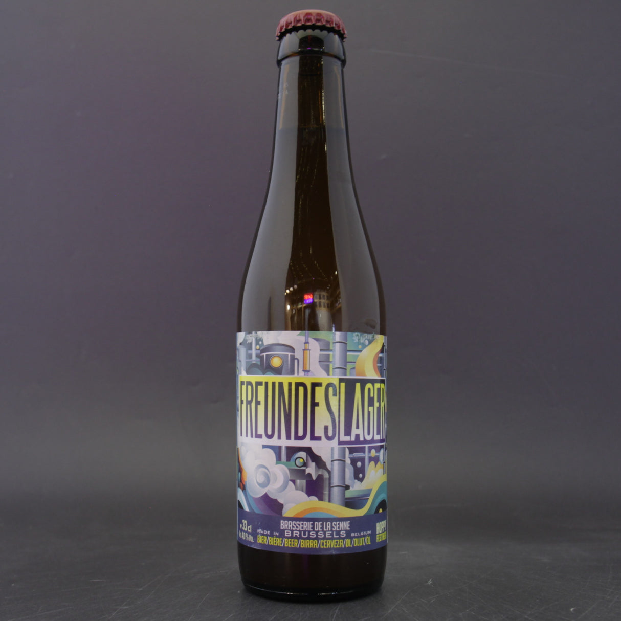 This is a bottle of De la Senne / Schonramer - Freundeslager - 4% (330ml). It is a Lager / Pilsner / Kölsch craft beer available to buy from Ghost Whale, voted London's best craft beer shop.