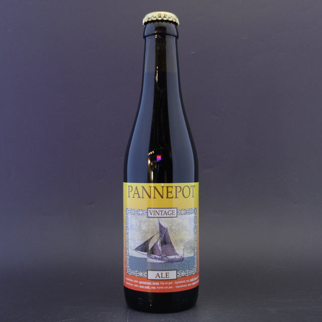This is a bottle of De Struise - Pannepot - 10% (330ml). It is a Belgian Style craft beer available to buy from Ghost Whale, voted London's best craft beer shop.